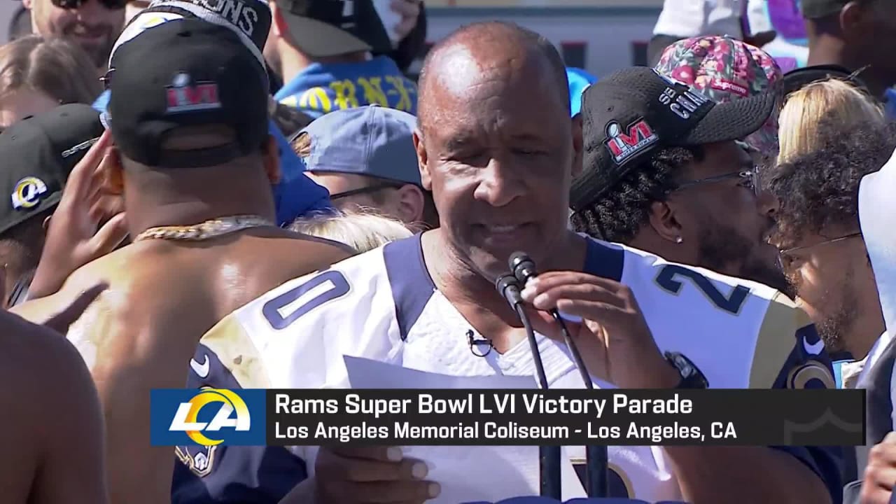 Inglewood mayor James T. Butts congratulates Rams during Super Bowl victory parade
