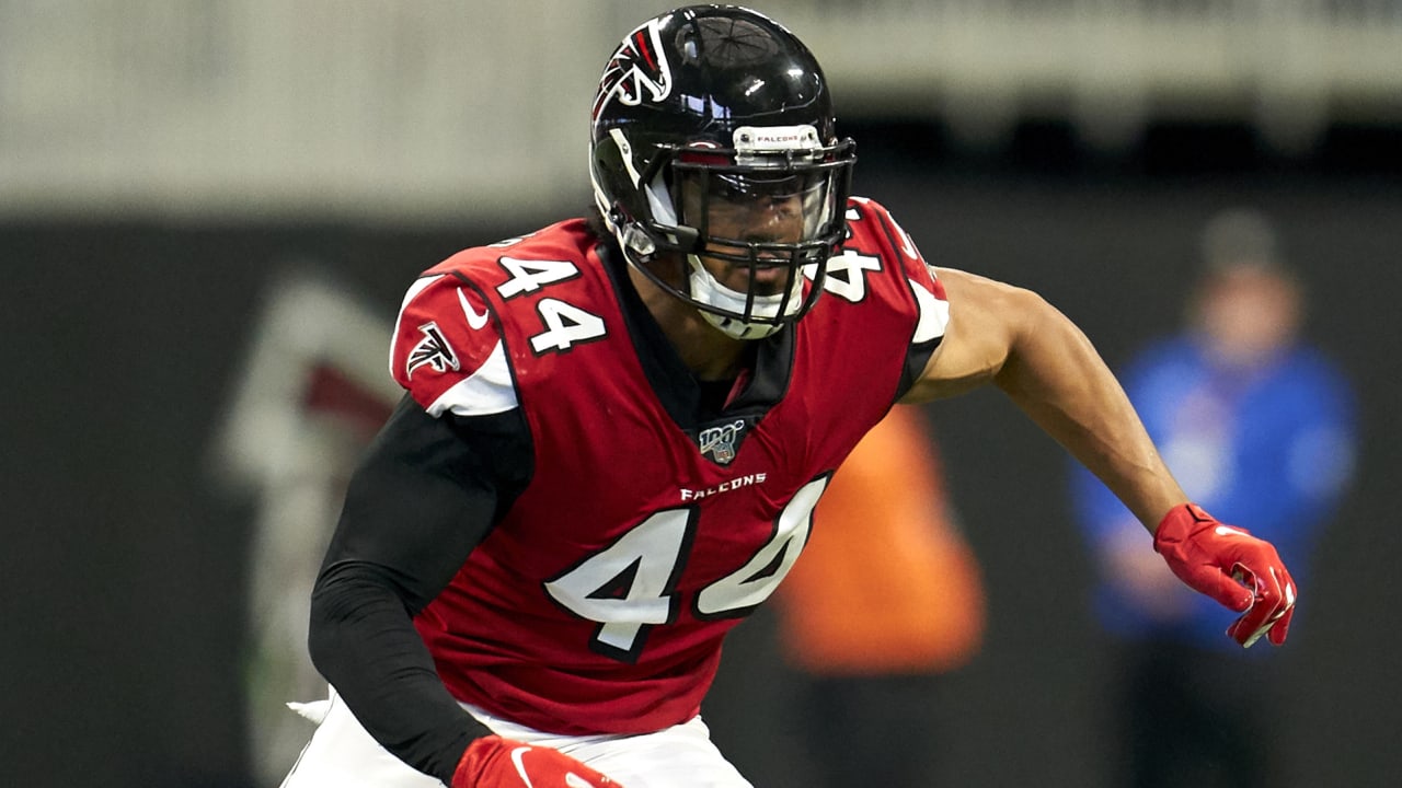 Titans release former Pro Bowler Vic Beasley