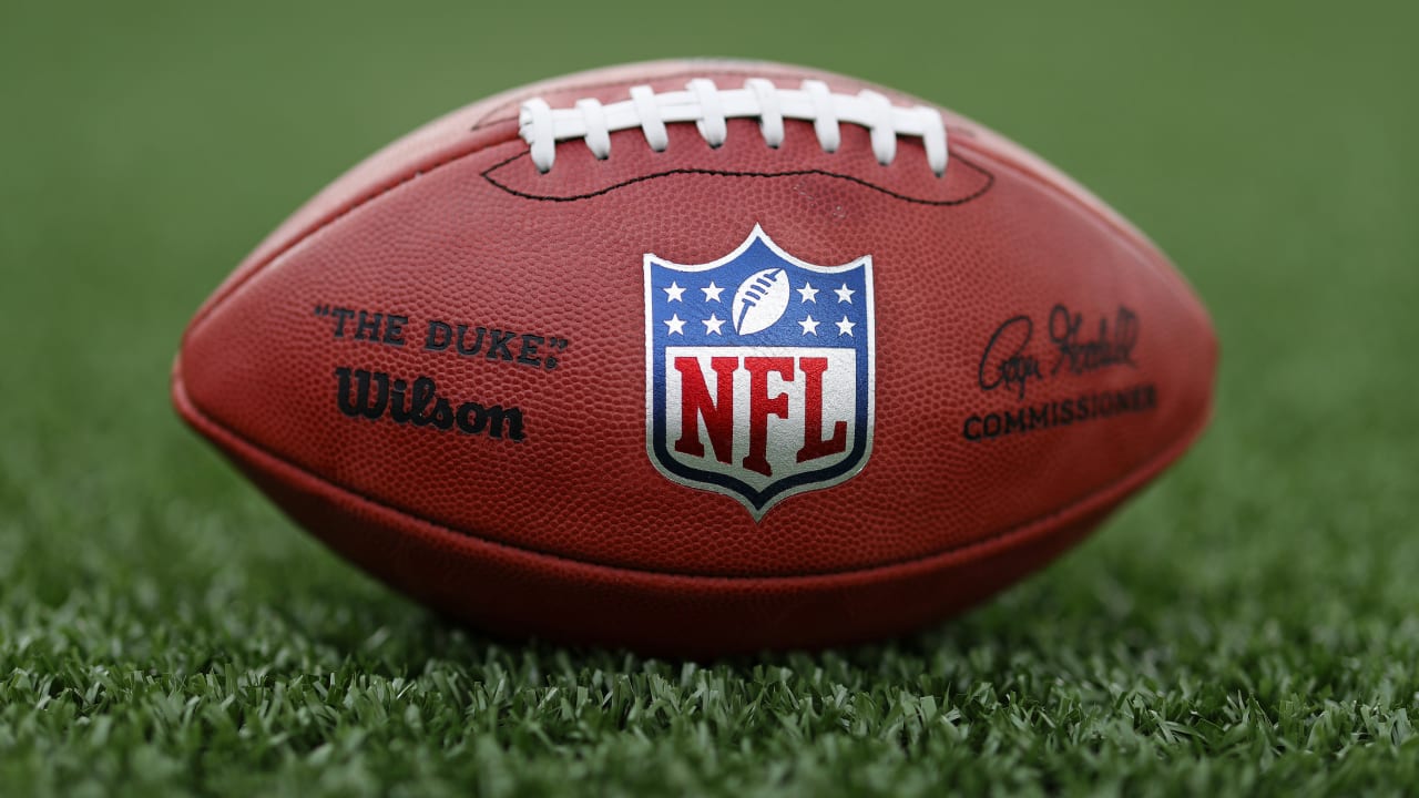 how long is an official nfl football