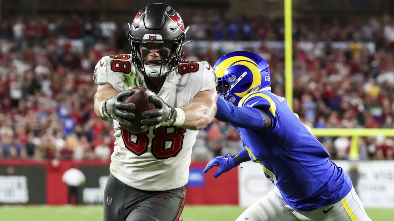 Tampa Bay Buccaneers tight end Cade Otton's best plays vs. Rams