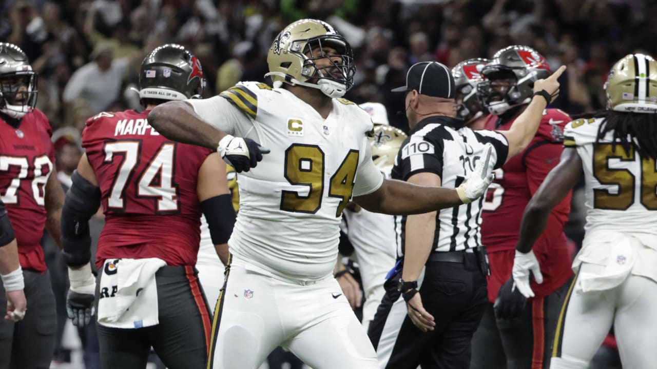 Cam Jordan forced fumble vs. Tom Brady