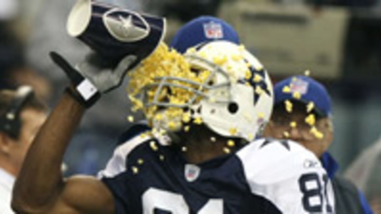 Terrell-Owens-150115-Popcorn-SL.jpg