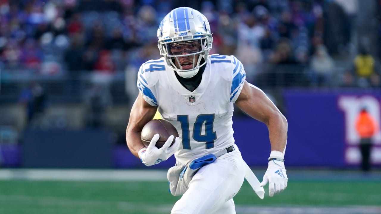 Can You Play Both Sides of the Ball in the NFL: Myth or Reality?