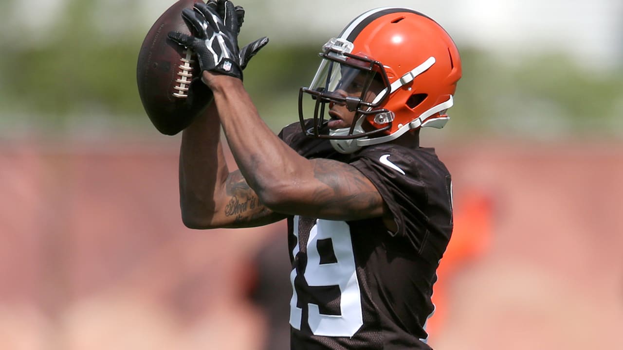 corey-coleman-160809-spot.jpg