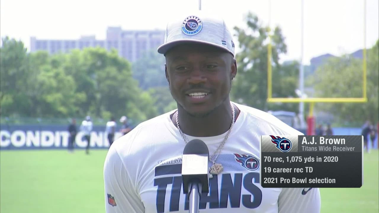 Watch: NFL Network says Titans A.J. Brown ready for Julio Jones status