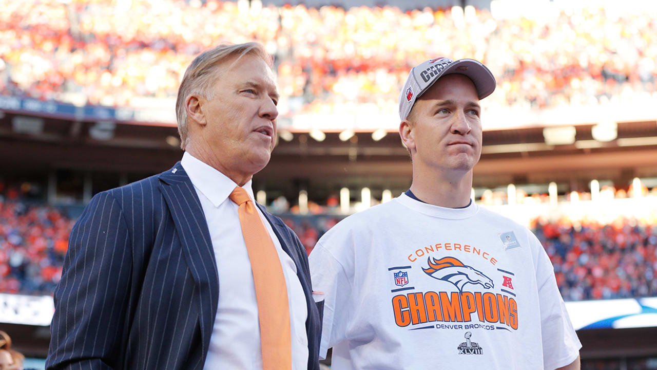 Elway-Manning-160203-SL.jpg