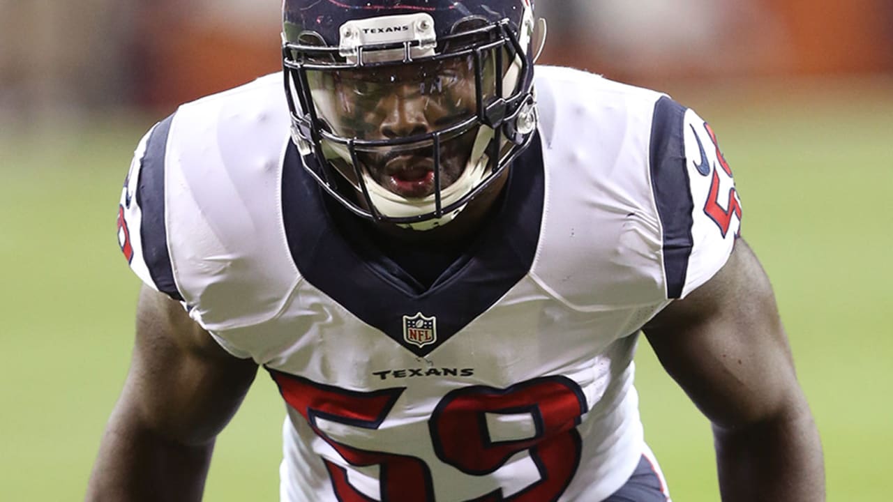 Whitney-Mercilus-161128-sl.jpg