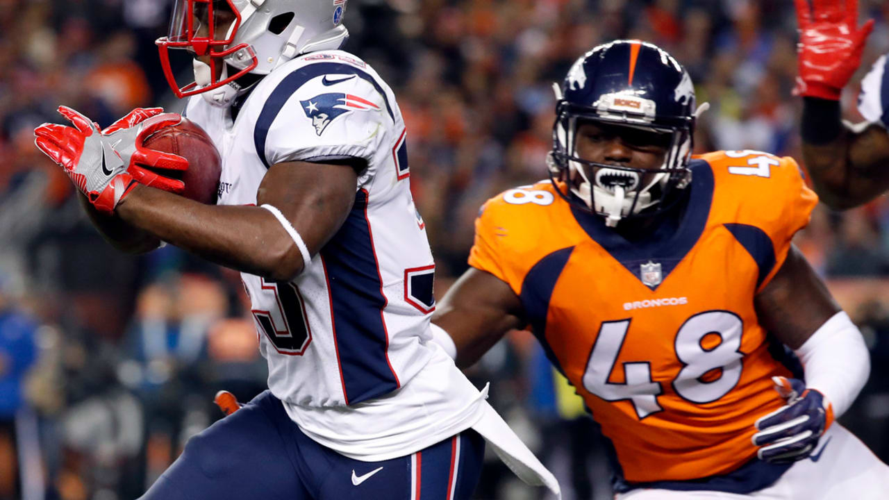 lewis-171112-SL