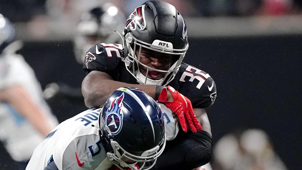 Atlanta Falcons DB Jaylinn Hawkins: NFL Best-Kept Secret? - Sports  Illustrated Atlanta Falcons News, Analysis and More