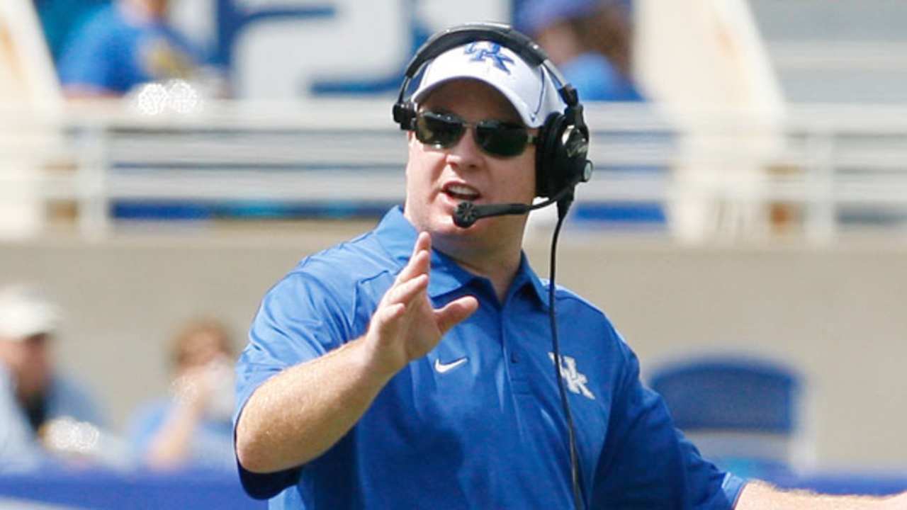 Mark-Stoops-tos-131002.jpg