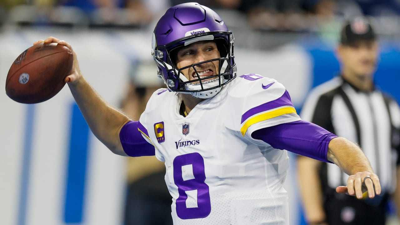 Kirk Cousins Minnesota Vikings Autographed 16 x 20 Throwing Photograph with Largest Comeback in NFL History 12-17-22 Inscription - Limited