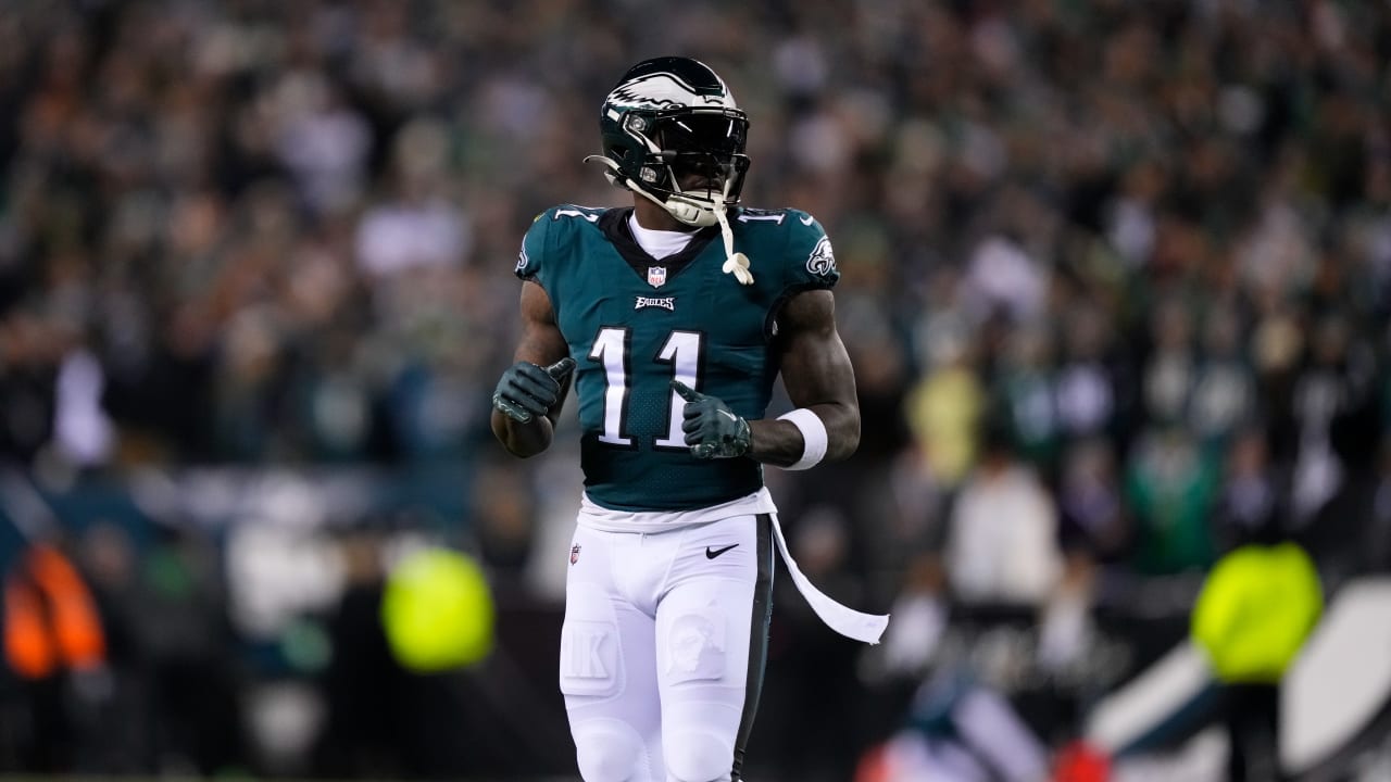 Eagles WR A.J. Brown wants the ball, but isn't a 'diva': 'I'll never be  that guy'