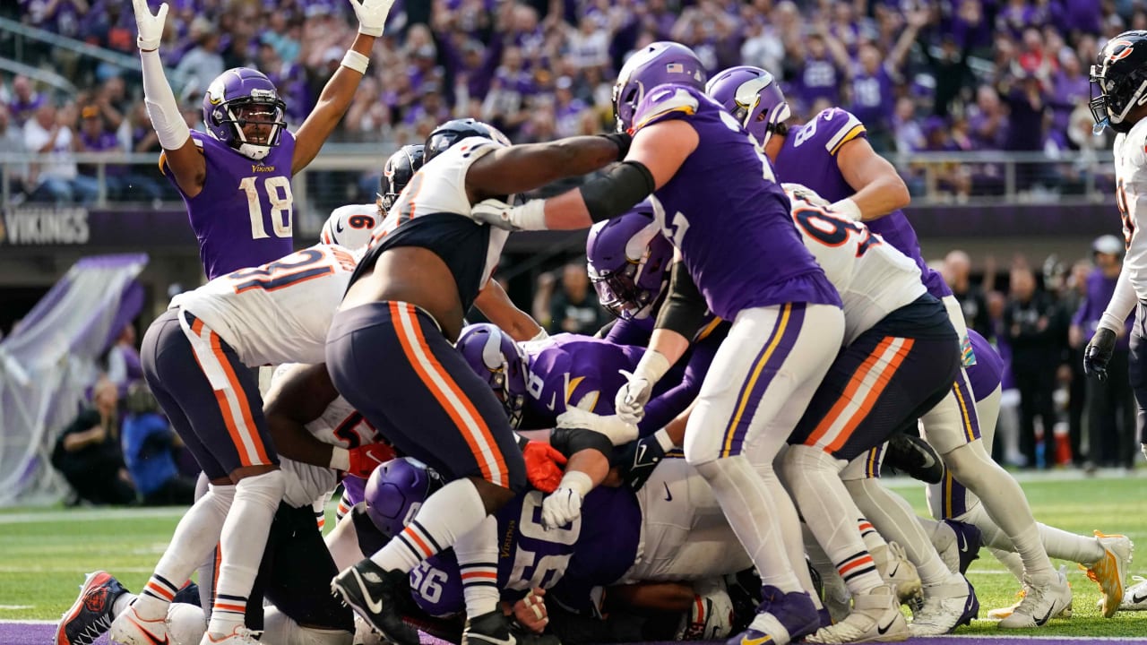 NFL playoff picture: Vikings win NFC North; Steelers sneak in AFC