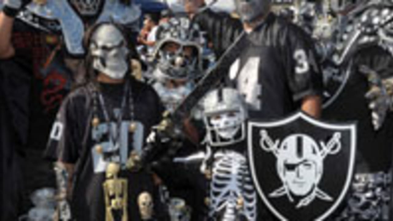 Oakland Raiders reportedly lower blackout threshold