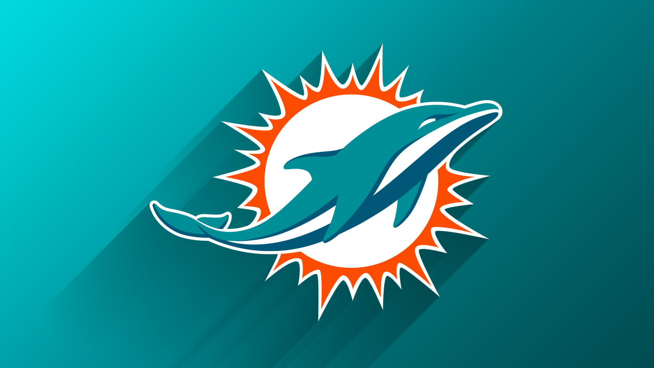 Dolphins used 12 offensive players while practicing at University of ...