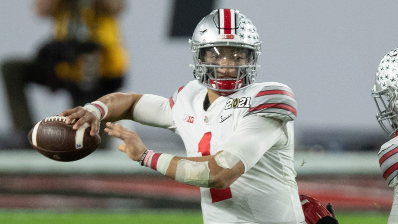 Ohio State football's Justin Fields on 2021 NFL Draft slide: 'It was God's  plan for me to be a Bear' 