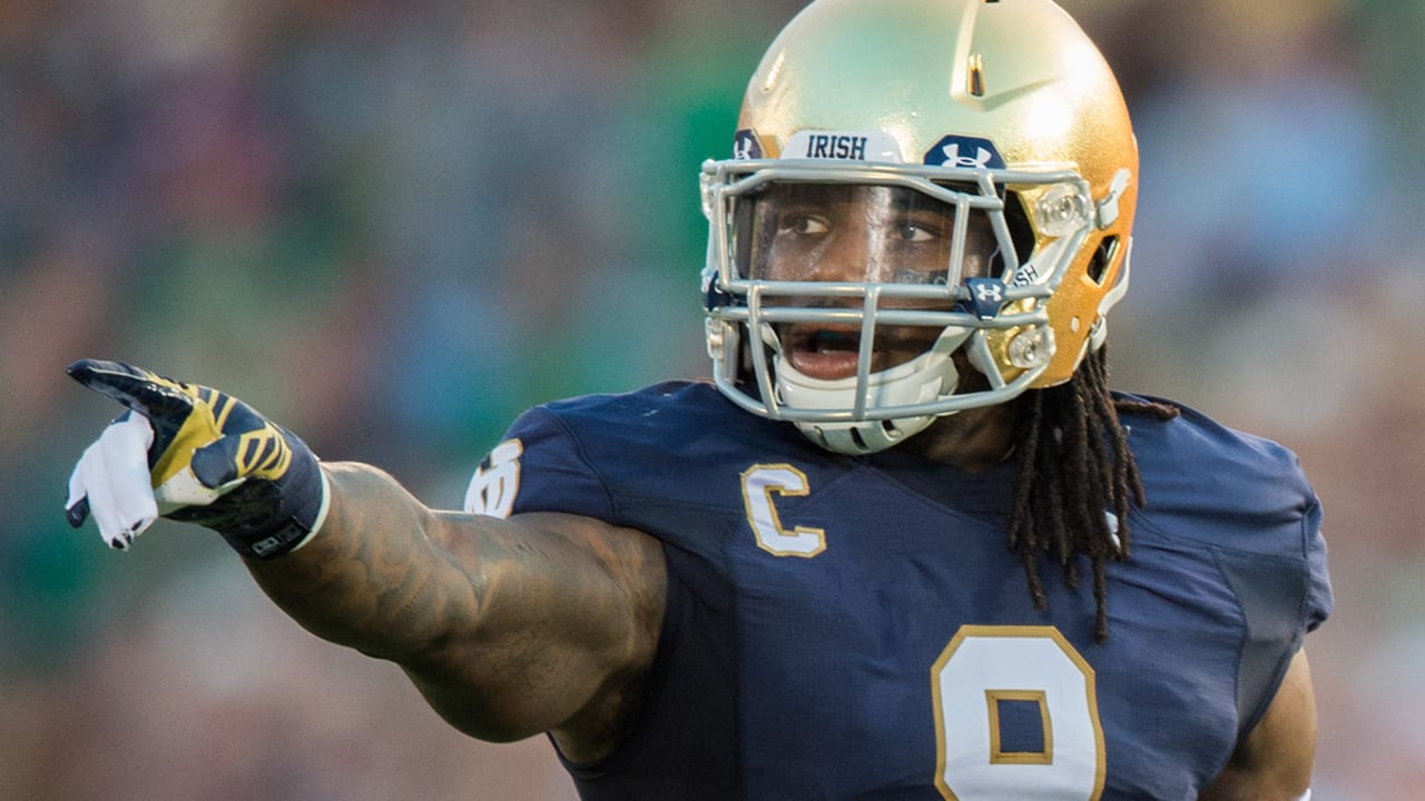 Jaylon Smith-150917-Spot.jpg