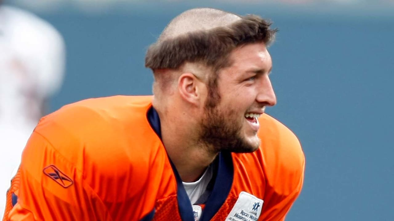 Artistic barber helps Broncos fans show their support in their haircuts