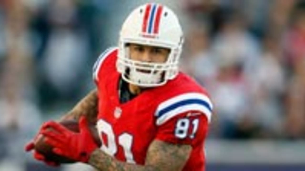 Aaron-Hernandez-121116-Spot.jpg