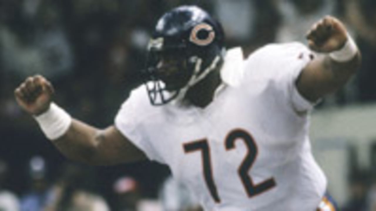 William The Refrigerator Perry gets into the endzone for a 1-yard TD, chicago bears