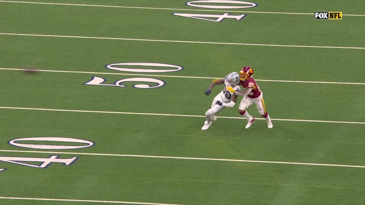 LANDOVER, MD - JANUARY 08: Cowboys wide receiver CeeDee Lamb (88) runs a  route during the Dallas Cowboys versus Washington Commanders National  Football League game at FedEx Field on January 8, 2023