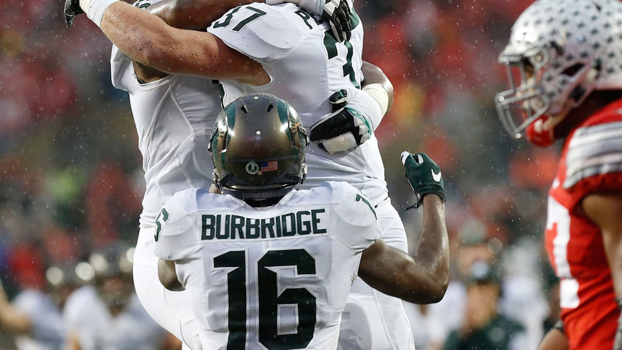 Michigan-State-Spartans-celebrate-SL-151121