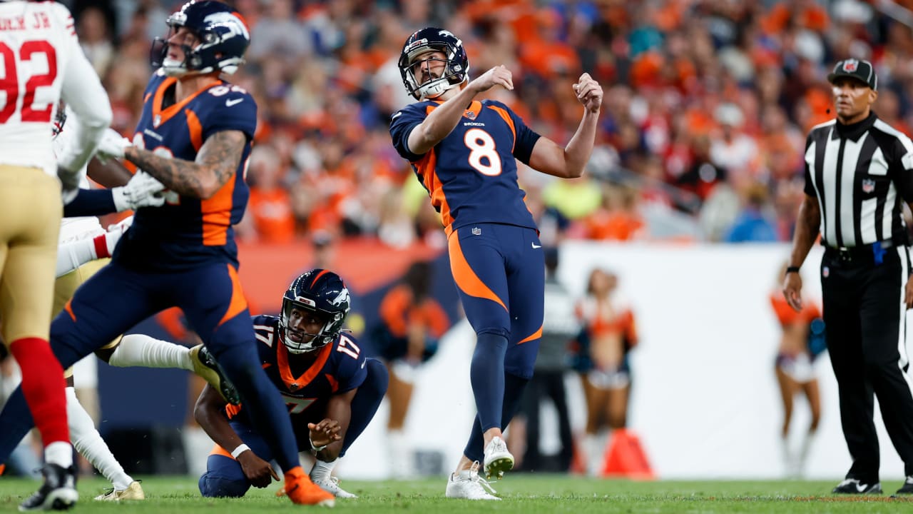 Denver Broncos kicker Brandon McManus drills a 55yard field goal to