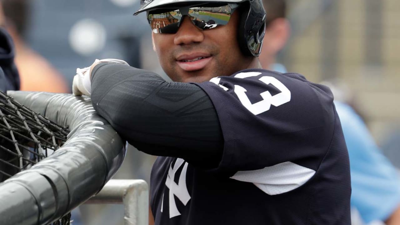 Russell Wilson strikes out in spring debut with Yankees