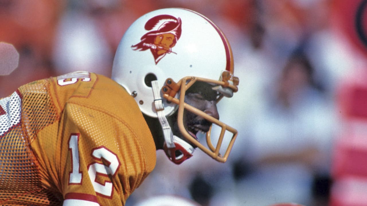 Buccaneers announce 'creamsicle' uniforms will return for throwback games  in 2023