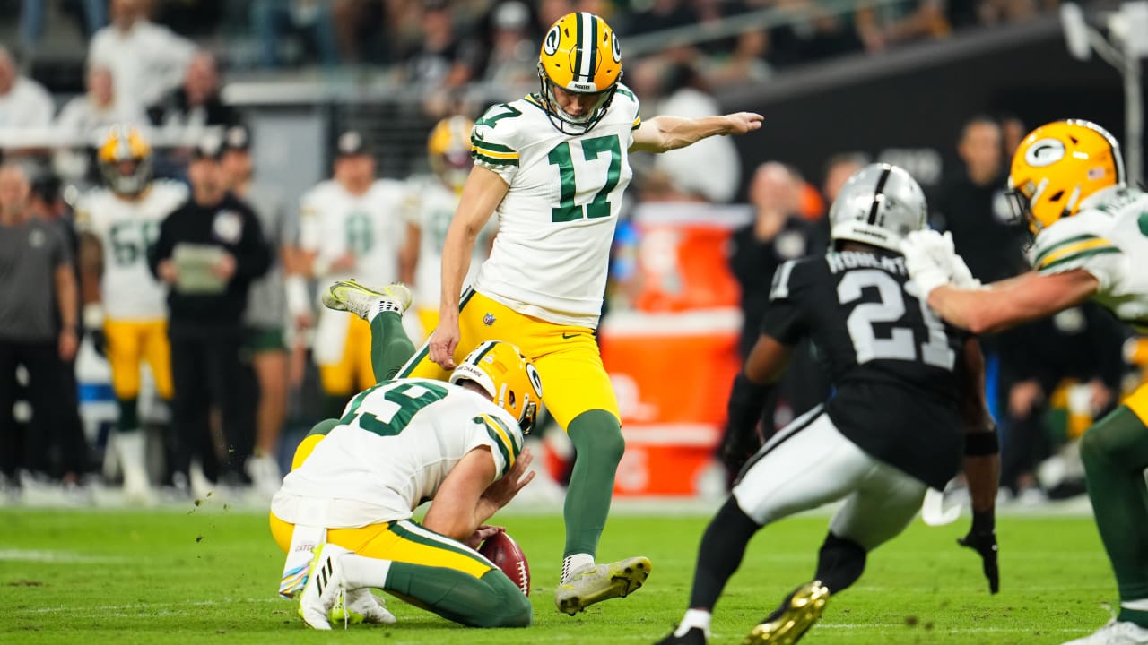 Green Bay Packers kicker Anders Carlson's 37yard FG opens scoring in