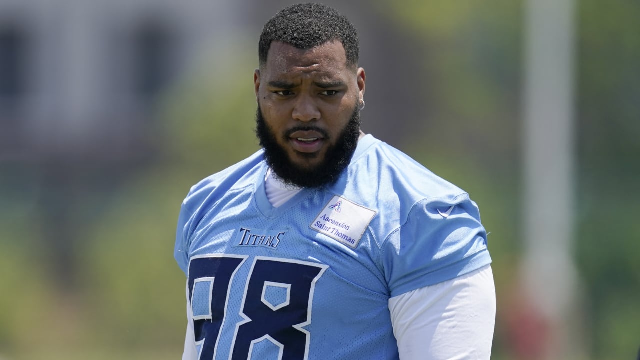 WATCH: Titans' Jeffery Simmons gets involved in fight with Bengals  O-linemen during Week 4 game