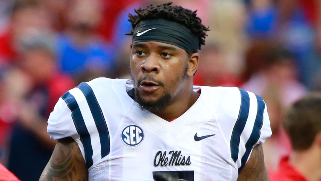 Nkemdiche-Robert-151029-SL.jpg