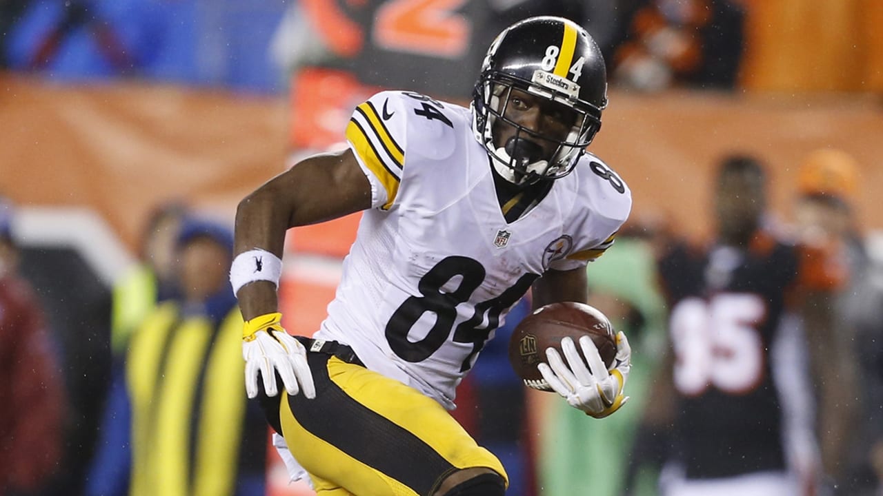 Antonio Brown-160109-Spot.jpg