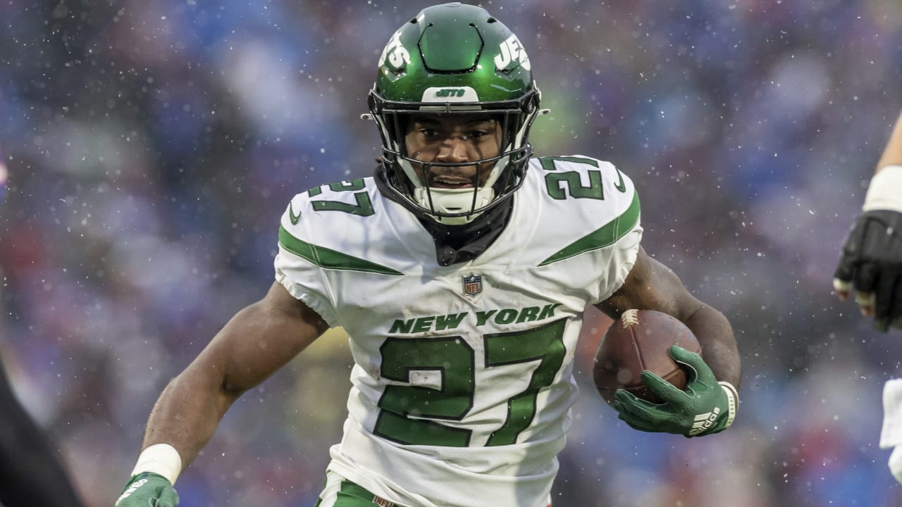 Jets Rumors: Zonovan Knight 'Squarely on Roster Bubble'