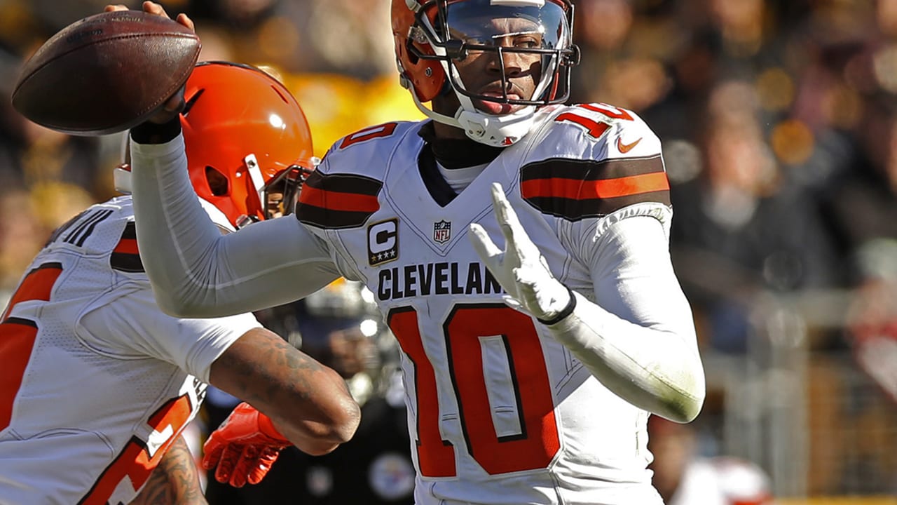 Browns name RG3 their starting quarterback