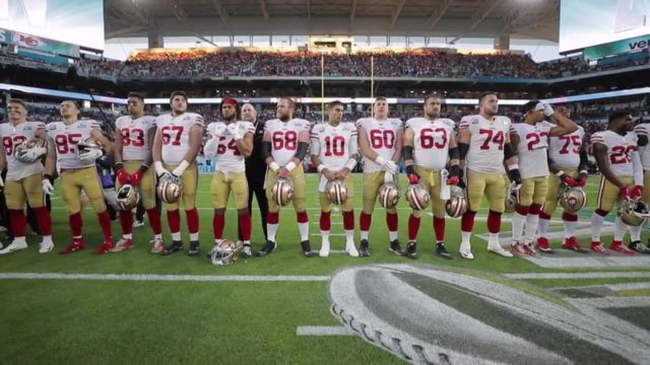 Jimmy G, 49ers line up to honor Kobe Bryant before Super Bowl LIV