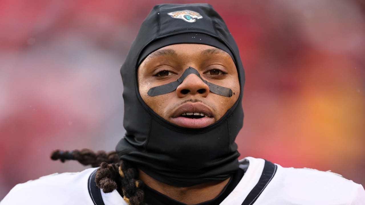 Jaguars Cb Chris Claybrooks Arrested On Misdemeanor Domestic Assault Vandalism Charges