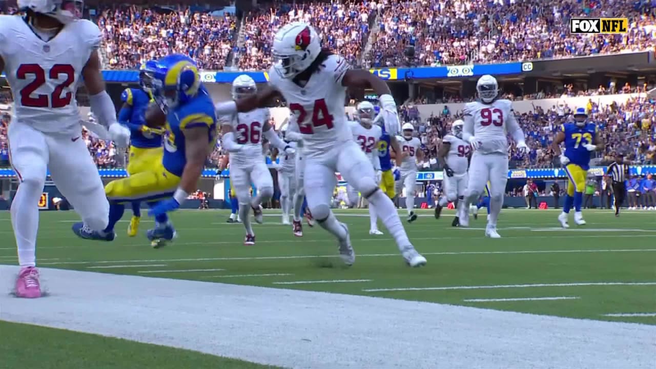 Los Angeles Rams running back Kyren Williams flashes highlevel ballcarrier vision on a 27yard