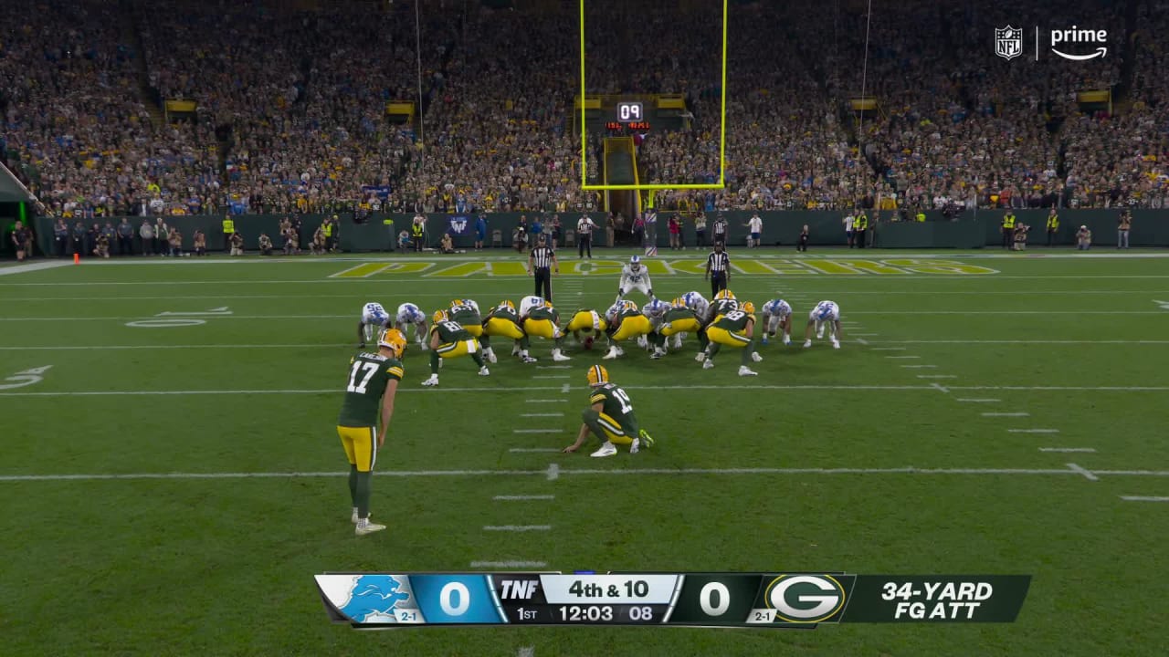 Green Bay Packers kicker Anders Carlson hits 34yard field goal to open