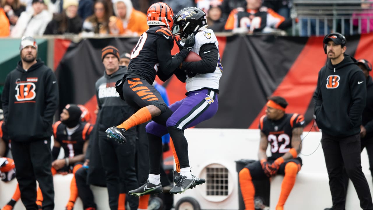 Baltimore Ravens tight end Isaiah Likely runs a route during the