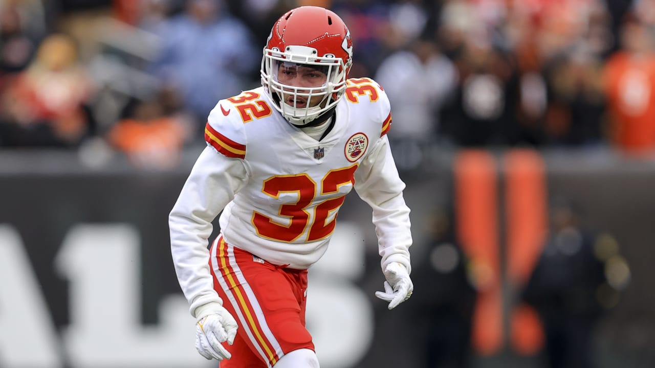 Chiefs safety Tyrann Mathieu removed from injury report