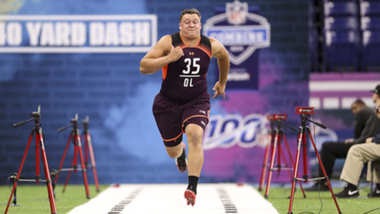 Boston College offensive lineman Chris Lindstrom runs an official 4.91