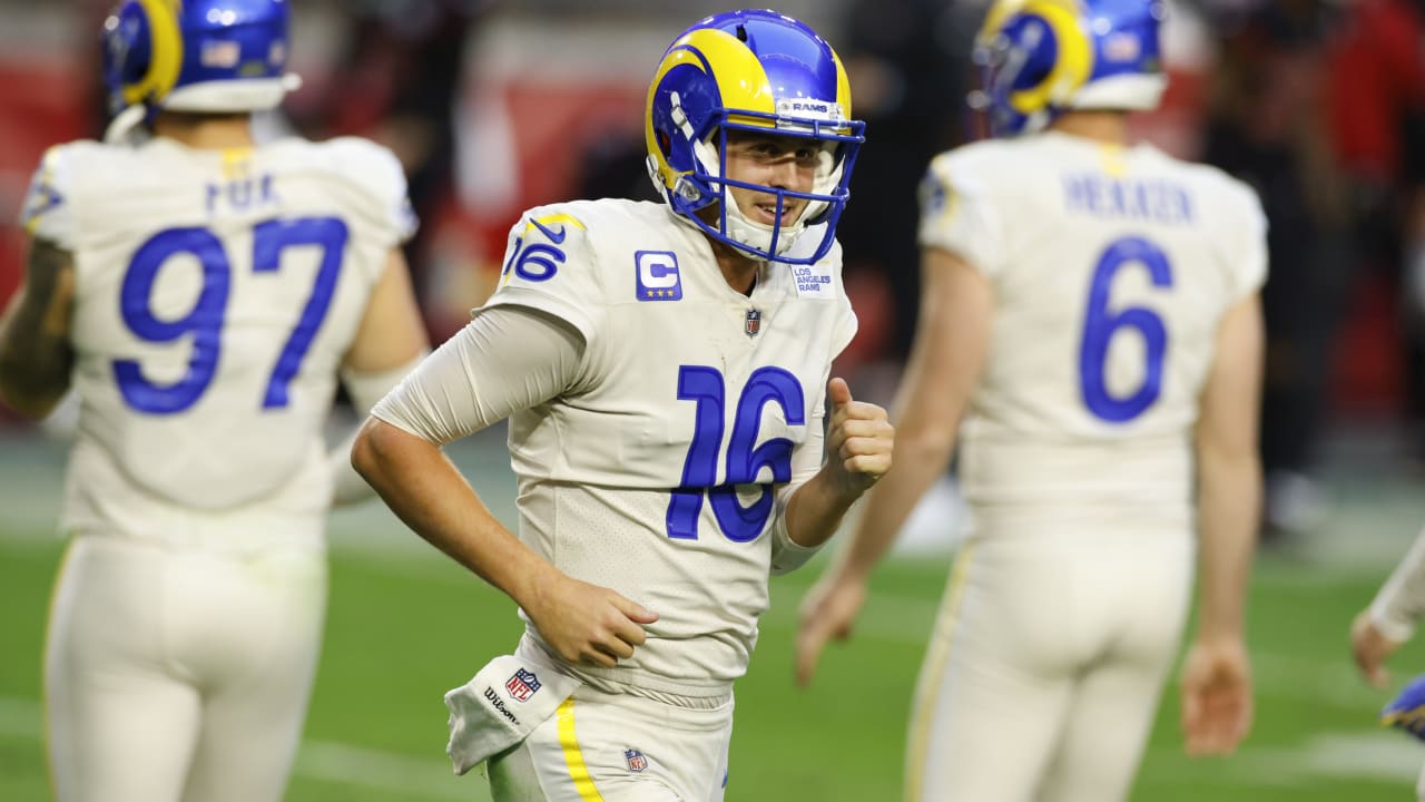 Cardinals-Rams final score: Jared Goff's 351 passing yards lead 38