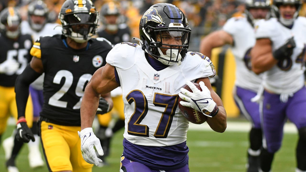 Ravens lean on run game, defense in 16-14 win over Steelers