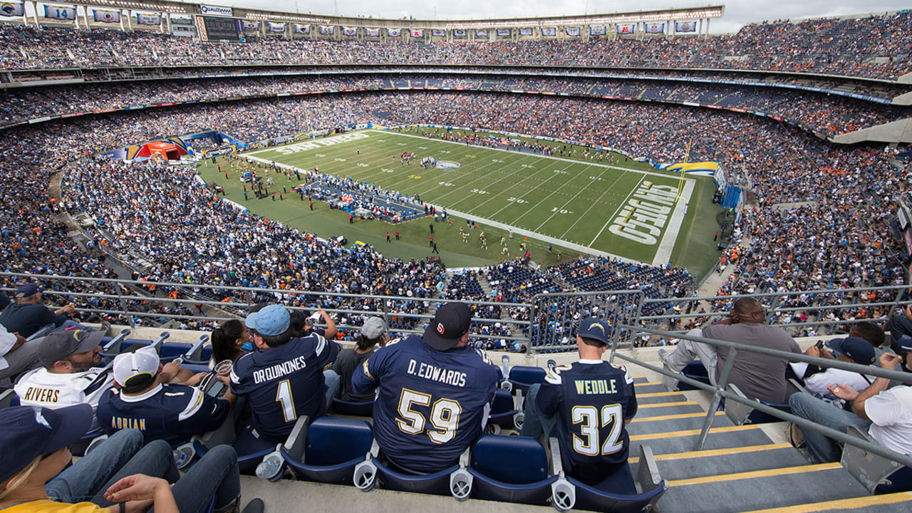 Qualcomm Stadium-151024-Spot.jpg