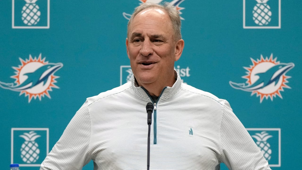 Dolphins' Vic Fangio still has 'a lot of coaching left' in return