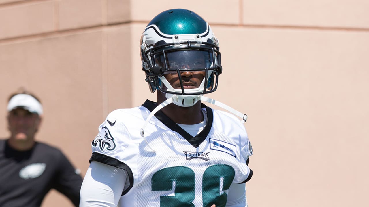 JaCorey-Shepherd-150809-Sl.jpg