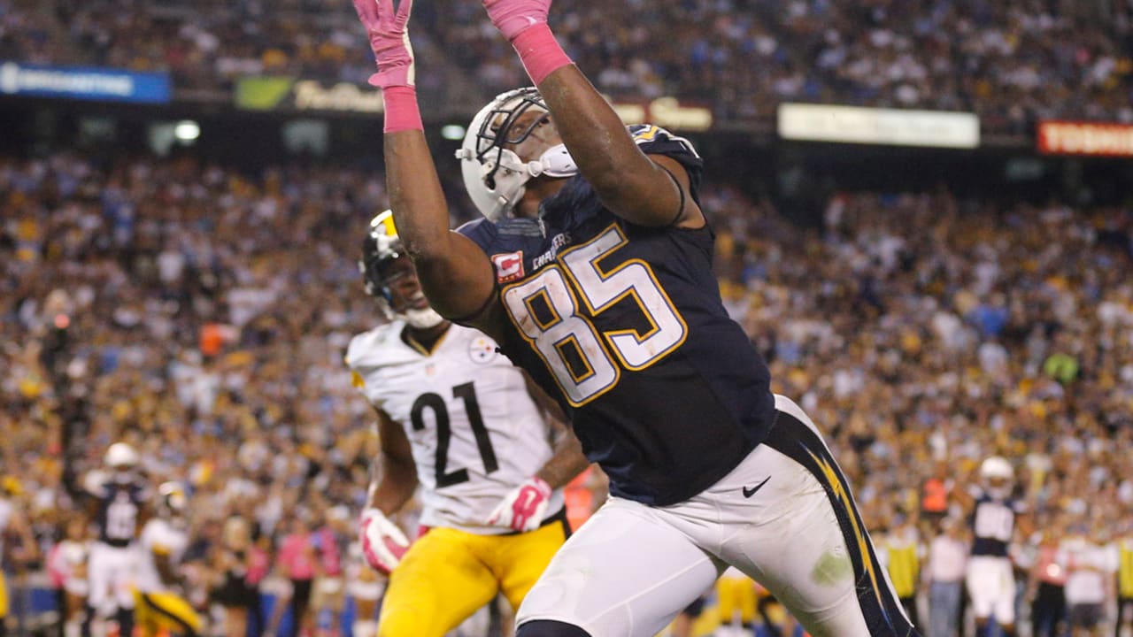 antonio-gates-101215-spot.jpg