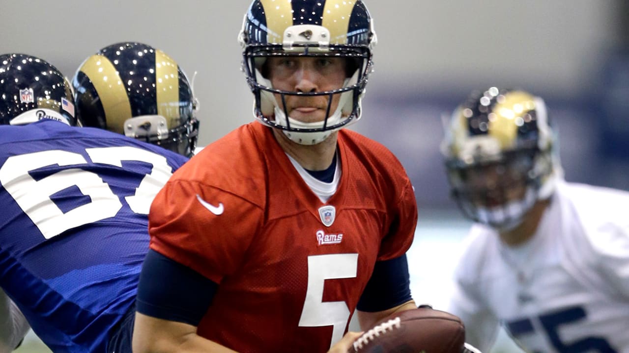 nick-foles-150605-SPOT.jpg