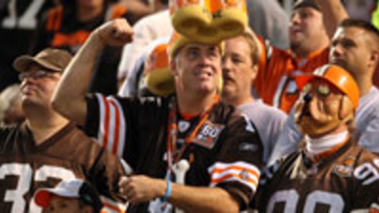 cle-fans-121017-spot.jpg